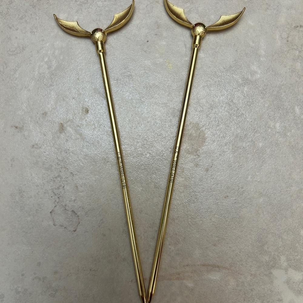 Warner Bros. Golden Snitch Hair Sticks